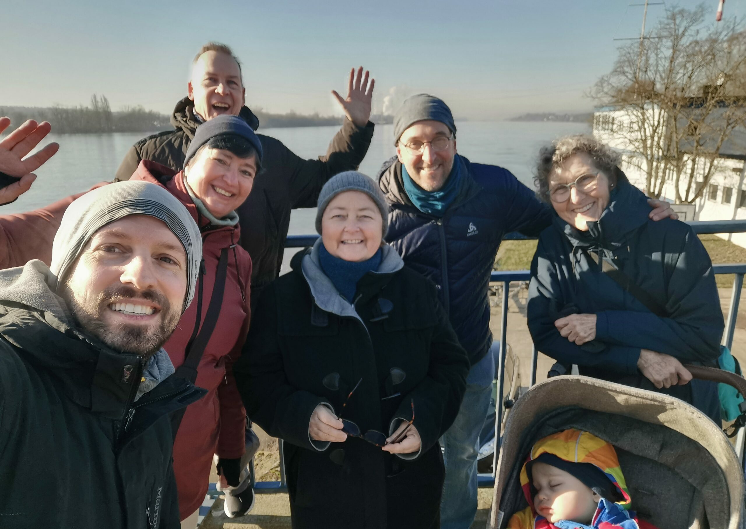 Start ins neue Jahr: Wanderung um den Schiersteiner Hafen